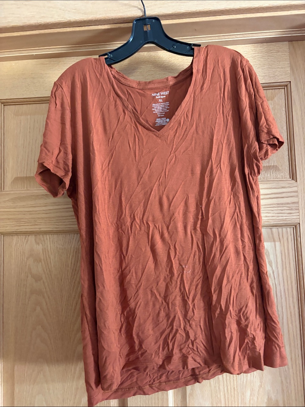 Nine West Women's V-Neck Short Sleeve Top - Rust